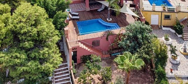 Amazing House with pool situated in El Candado Area in Málaga