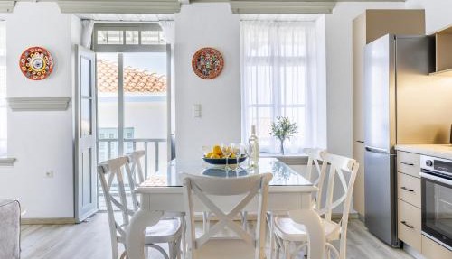 Amorama Suites - Authentic Village Stay in Glossa in Glossa