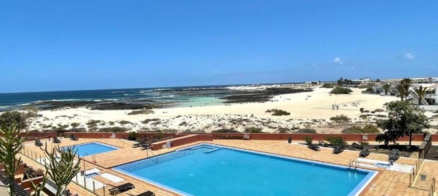 Apartamento 1 dormitorio en playa Cotillo con FreeWifi, terraza con vistas a oceano in Cotillo