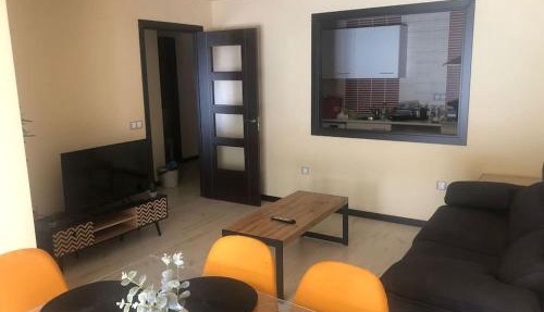 Apartamento MIRABOSQUE - plaza garaje incluida in Arenas de San Pedro