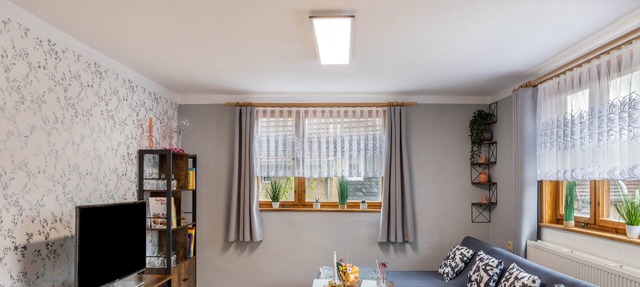 Apartment 'Fleißige Biene' with Mountain View, Private Terrace and Wi-Fi in Steinbach