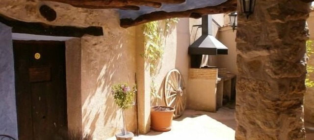 Apartment for 5 pers. next to the Spanish Tuscany, the Matarraña region. in Codoñera (La)