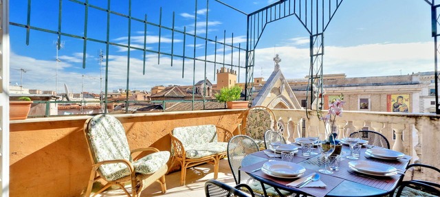 Authentic Roman - Colosseum area, Fabulous Apart, Terrace, Wifi, Aircon in Roma