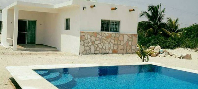 BEACH HOUSE RENT. 4 PEOPLE MAX. in Chuburna Puerto Progreso
