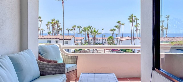 Beachfront Escape/LaPaloma/Downtown Rosarito in Rosarito