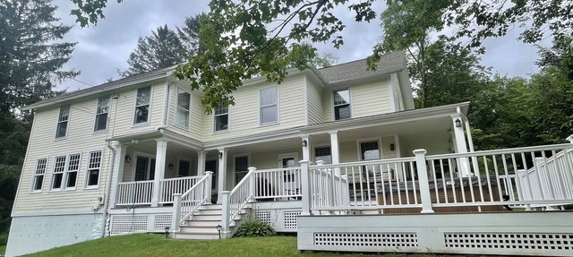 Beautiful Catskills country retreat -neighboring reservoir/recreation area in Maplecrest