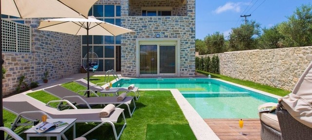 Blue Mare Villa, privacy and relaxation! in Rethymnon