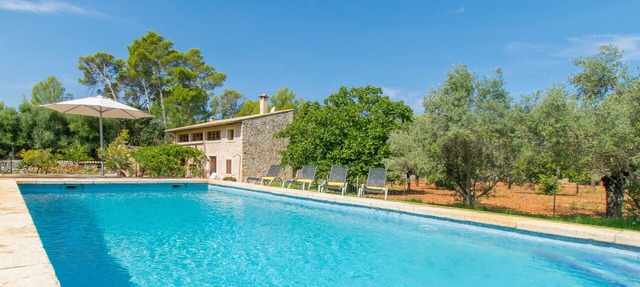 BONAFE Finca for 6 with pool in Biniamar in Selva