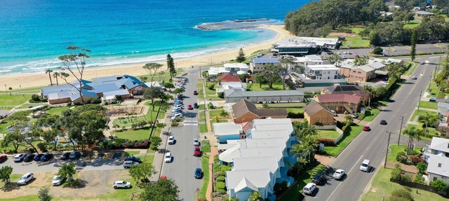 Breakers 7- Located in the golden triangle of beautiful Mollymook Beach. in Mollymook