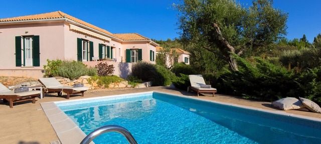 Bright Beachfront Villa close to Vathy and Tavernas with Direct Beach Access in Ithaca
