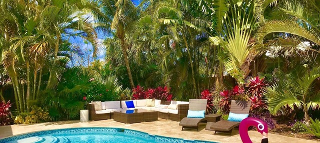 CASA COCONUT! Walk to the BEACH & Lauderdale-By-The-Sea! Resort Style Home! in Fort Lauderdale