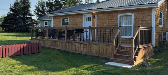 Cavendish Vacation Cottage | Hot Tub | Beaches Nearby. in Cavendish