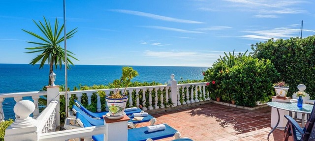 Chalet junto al mar. 2 Fuengirola by Ruralidays in Málaga