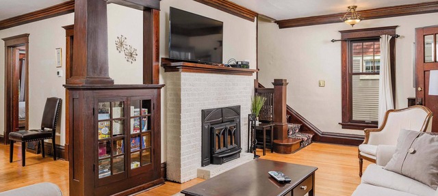 Charming Family Home Steps from UWSP & Downtown in Stevens Point