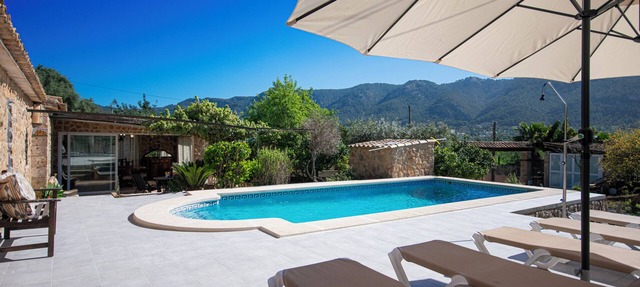 Charming, typical Mallorcan house in Andratx with private pool in Andratx