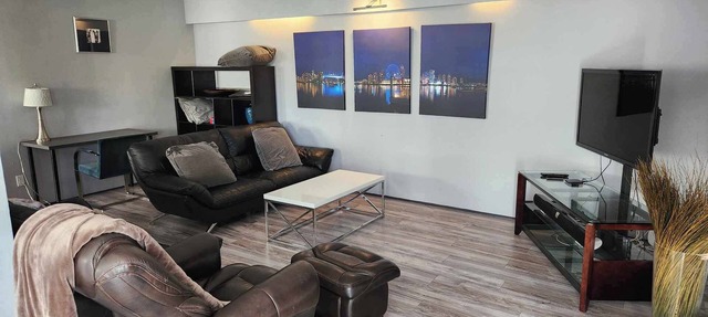 Charming upper-level Haven- 3 bedroom home in Vancouver