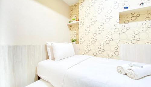 Chic and Cozy 2BR at Mekarwangi Square Cibaduyut Apartment By Travelio in Bandung