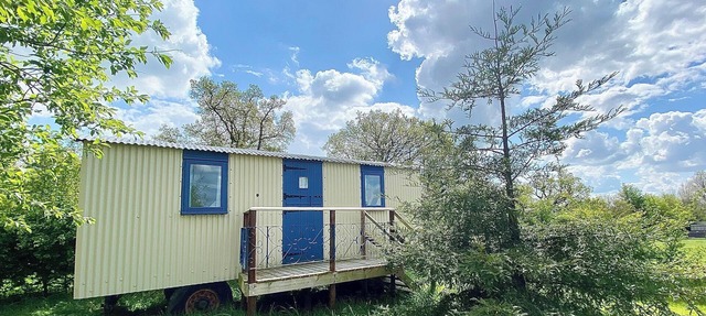 Clover Shepherds Hut - UK38829 in Cricklade