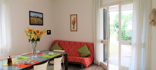 Comfortable villa with fenced garden in Bibione