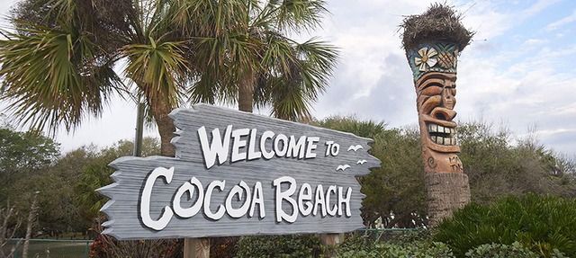 Condo Complex on the Beach 2 Bed 2 Bath in Cocoa Beach
