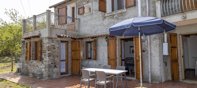 Cottage 'Rustico E Casale' with Sea View, Private Terrace and Wi-Fi in Gioiosa Marea