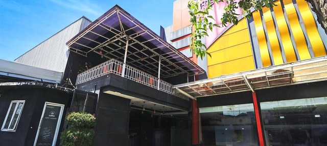 Cozy Double Escape W/Free WiFi and Parking in Malang