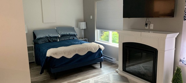 Cozy Studio Apartment in Qualicum BeachnAngels Inn Studio Apartment. in Qualicum Beach