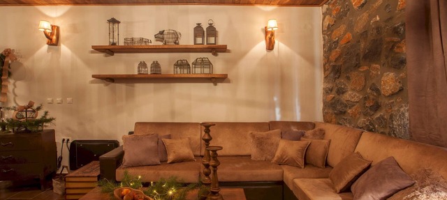 Dandy on the hill Kaimaktsalan Complex | 190 sq.m. | Up to 13 people in Agios Athanasios