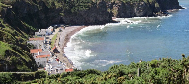 Detached cottage in Pennan, fabulous sea views, in Pennan