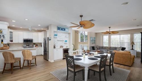 Dockside Retreat Gorgeous Canal Villa with Heated Pool in Sanibel