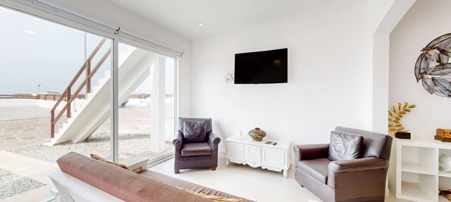 Dog-friendly beachfront retreat with rooftop deck, pool, hot tub, & kitchen in Rosarito