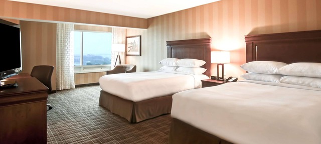 DoubleTree Fallsview Resort & Spa by Hilton Niagara Falls in Niagara Falls