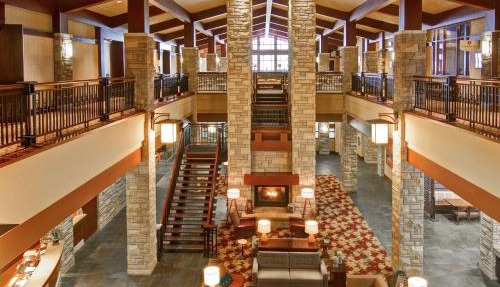 DoubleTree Fallsview Resort & Spa by Hilton - Niagara Falls in Niagara Falls
