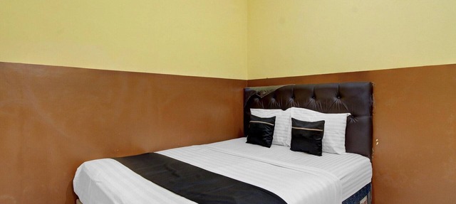 Elegant Double Getaway w/Free WiFi in Yogyakarta