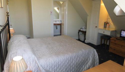 Elgin Villa in Bath