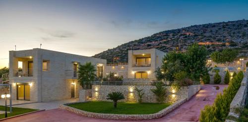 Elios Estate for large groups in Chania