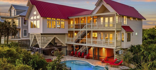 Family Beachfront Oasis ~ Great Ocean View ~ Pool in Eastpoint