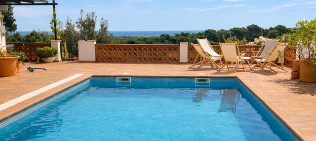 Family Villa - Pals with a private pool and panoramic sea views in Pals