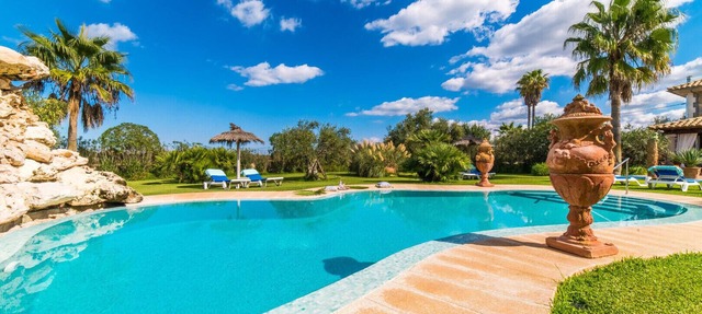 Finca Can Gamundi in Mallorca with pool in Muro