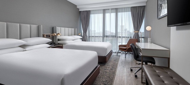 Four Points by Sheraton Flushing in Flushing
