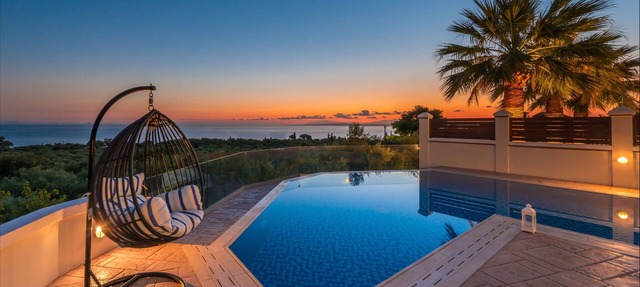 Frido Luxury Villa - 600 Sqm in Zakinthos