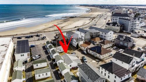 Hampton Beach Seaside Villa Unit 1 in Hampton