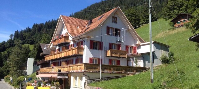 Hotel Sterne - Family suite with Balcony in Beatenberg