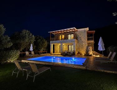 Iris Villas Complex in Lefkada