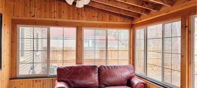 Irondequoit Bay house: Spacious 3BR/2BA Getaway in Irondequoit