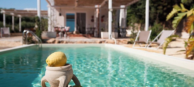 jabia beach house - villa on the beach - private beach in Selinunte