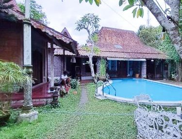 Java Rustic Villa in Kejayan