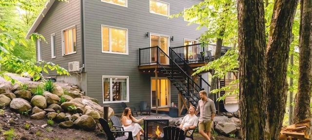Java with Private Spa, Lake & Kayak in St-Raymond