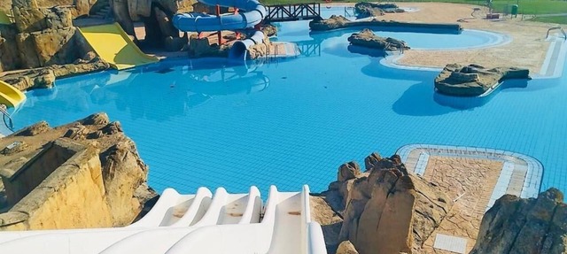 La Puerta de Viana, with txoko, garage and swimming pool! in Viana