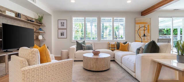 Large, executive level family home in great neighborhood in Temecula